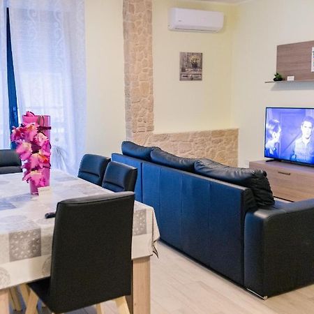 Like At Home Алгеро Екстериор снимка